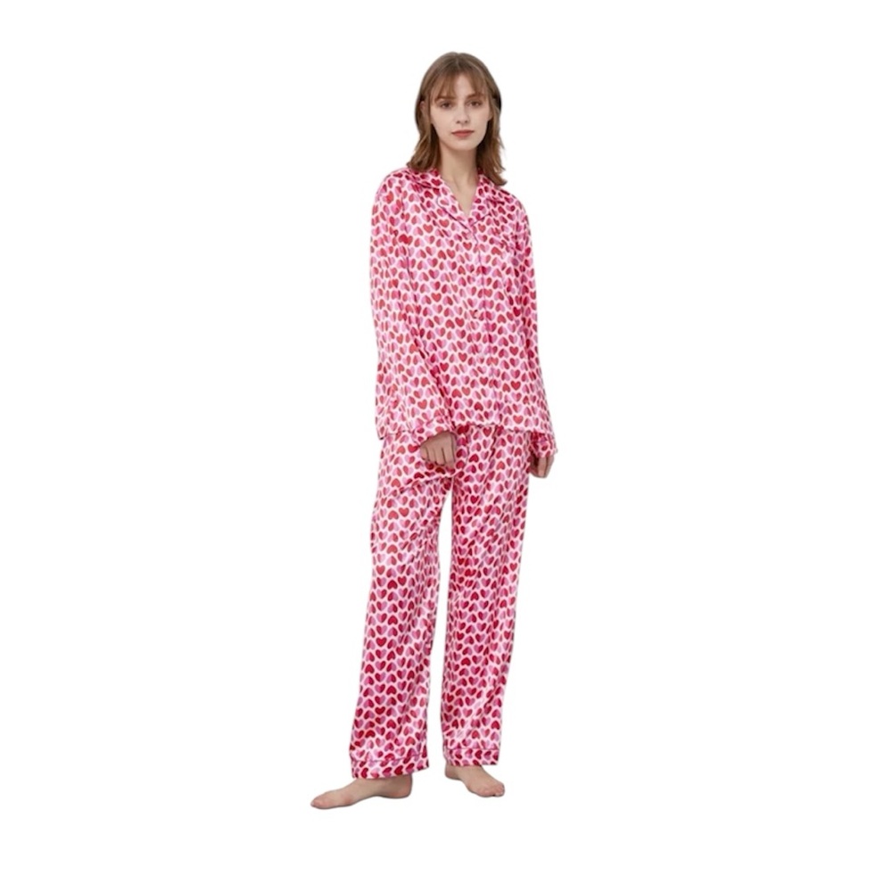 Tony & Candice Long-Sleeve Heart Pajamas